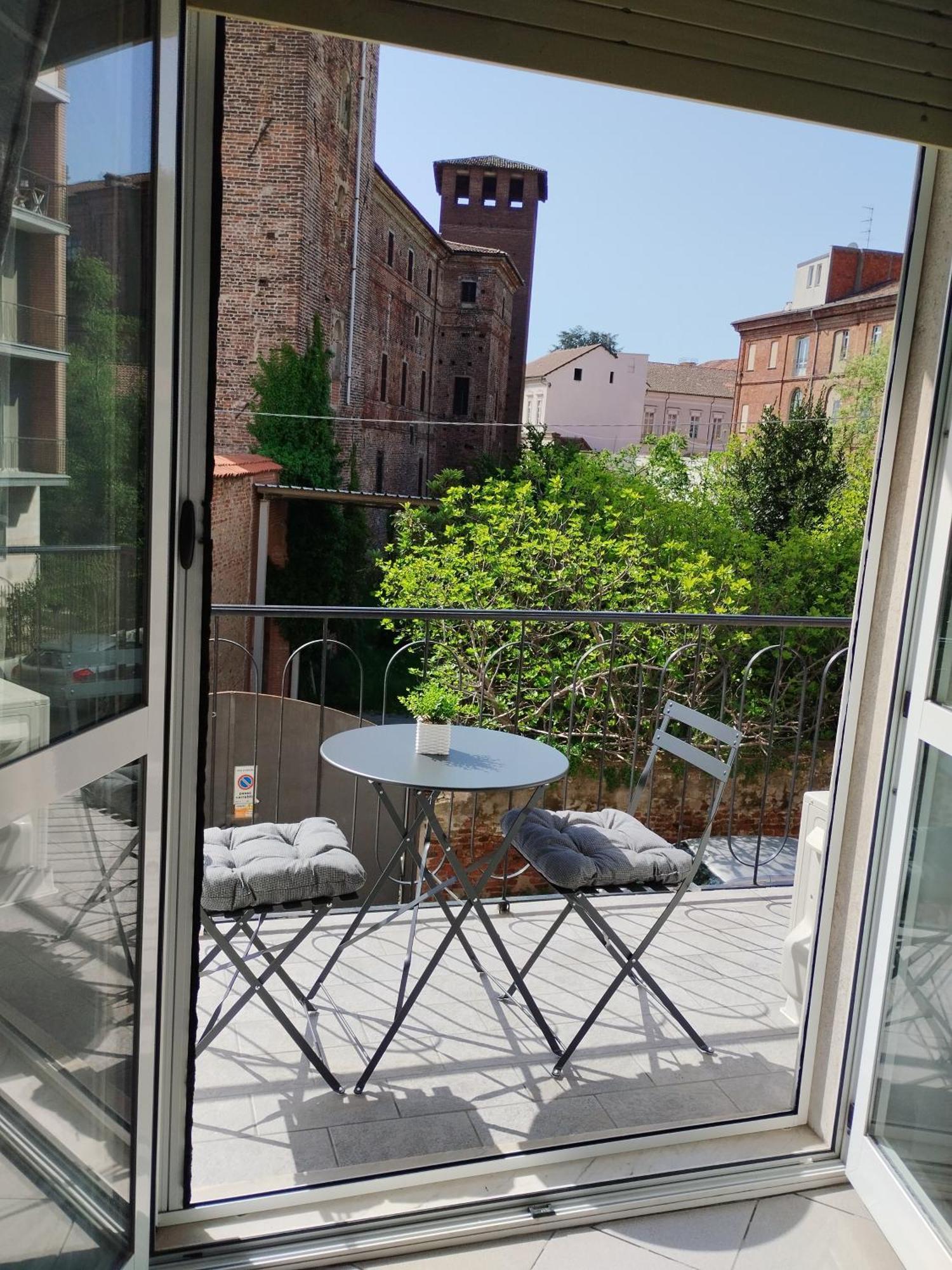 Appartamento Conte Verde แวร์เชลลี ภายนอก รูปภาพ